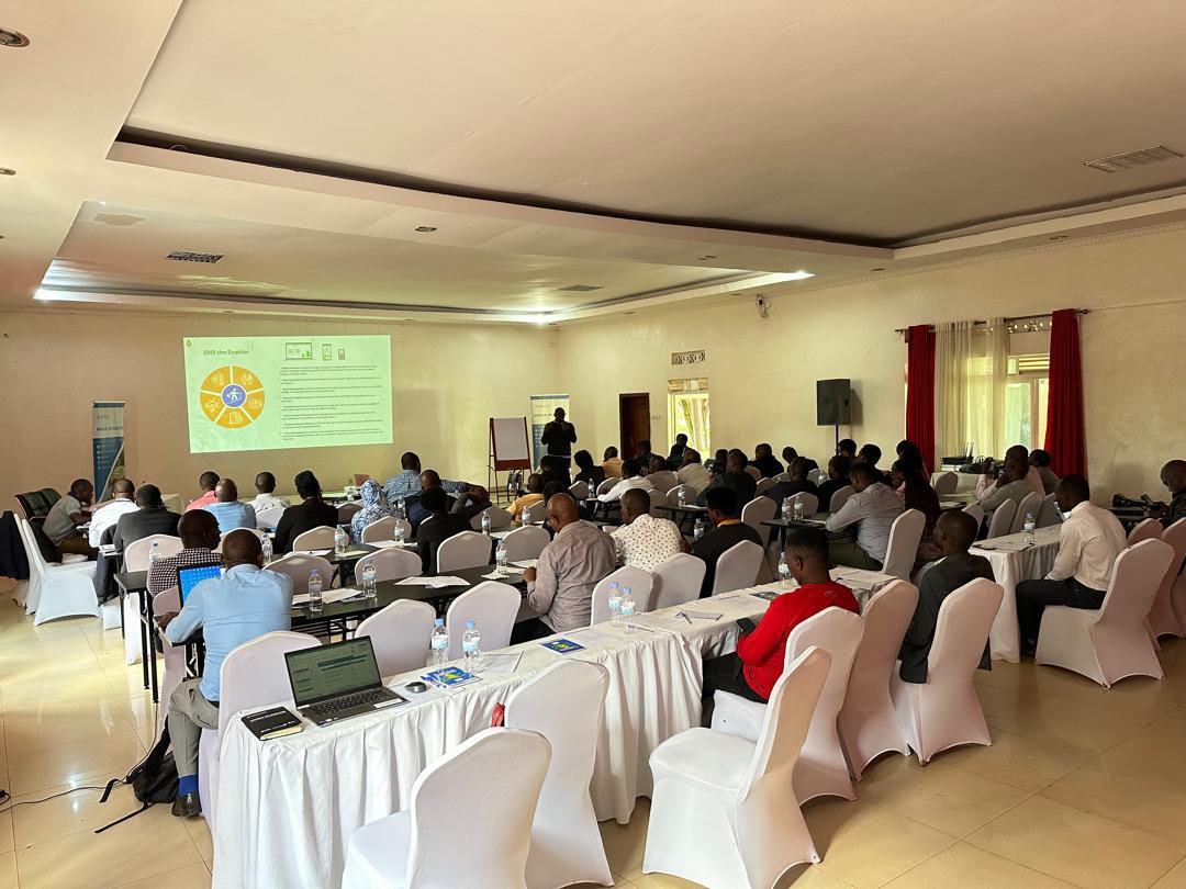 AMIR🇷🇼 tweet media