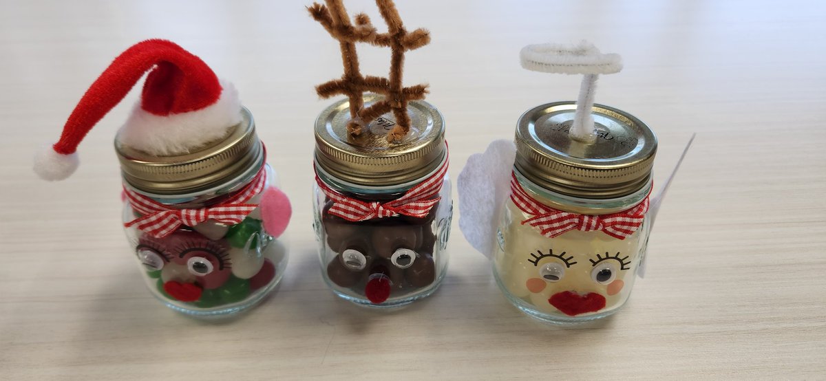 Our #SPKteam100 elves are hard at work making sticking stuffers to sell in support of our Christmas Blessings Campaign. We are helping families who need support this Christmas season. #GiveBack <a href="/StPeterOCSB/">St. Peter High School</a> <a href="/OttCatholicSB/">Ottawa Catholic School Board</a> <a href="/OCSBSpecEd/">OCSBSpecEd</a>
