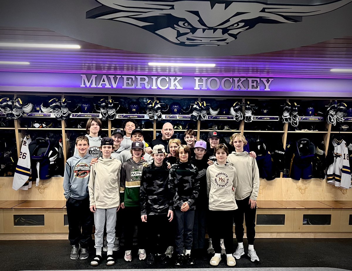 Thanks <a href="/strand_luke/">Luke Strand</a> for taking time out of your day to welcome the Peewee A team into your facility!! Encouraging the players to be good teammates and even better people #community #hornsup