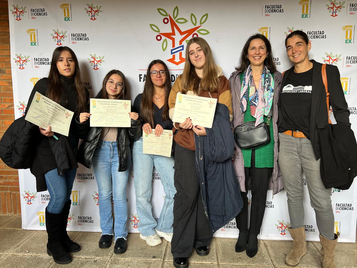 Inés M. del Puerto tweet media