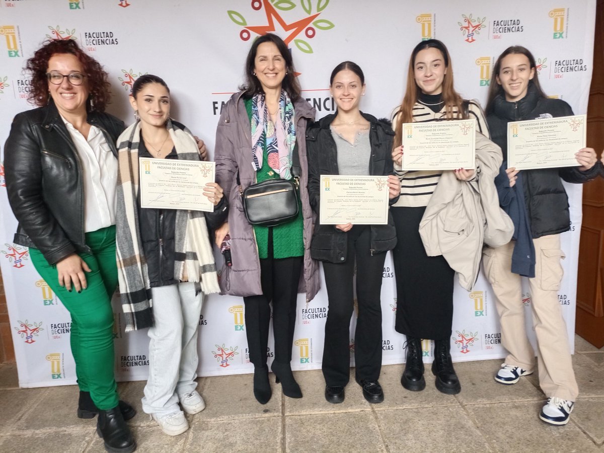 Inés M. del Puerto tweet media