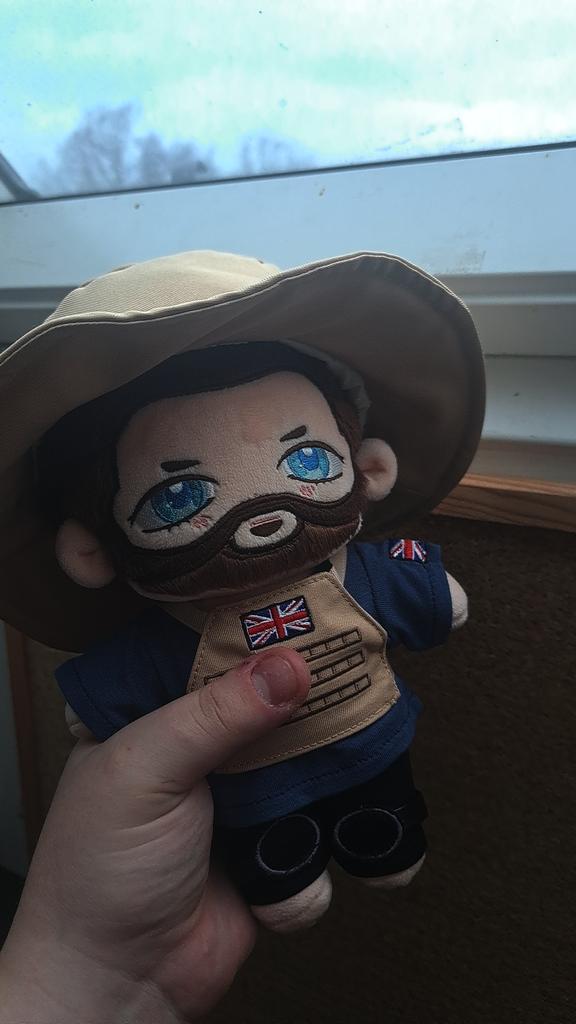 DecayedRave's tweet image. I happened to win @WonderlandPlush 's giveaway a few months back.....

THE BABY ARRIVED! He's so handsome, i love him &amp;lt;3 
The wait was worth it ❤️✨️

Thanks again for the prize!
#cod #callofduty #captainprice #johnprice #doll