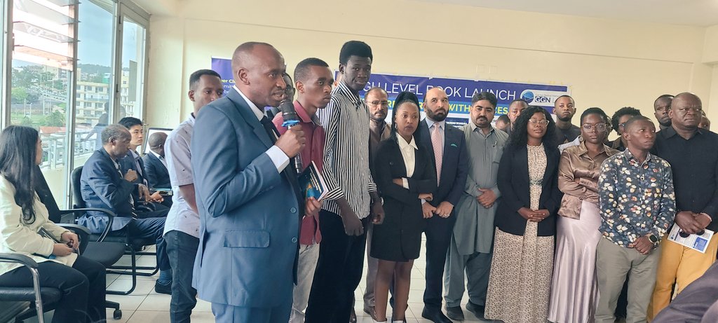 JustinNsengima's tweet photo. High level Book Launch
Entrepreneurship With Success
Author @DrMbonimana 
#HangaUmurimoWunguka 
@SoberClub1 https://t.co/HIavv7ieNv
