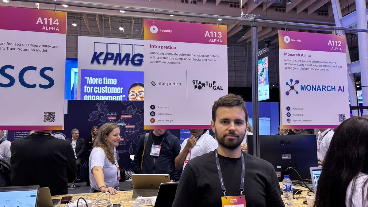 interpretica's tweet photo. That was fun! Thank you everyone who came to our stand on #WebSummit or heard our speech at Startup Showcase!

Special thanks to @StartupPortugal for organising Road 2 Web Summit program! https://t.co/A0X16ZPXIw