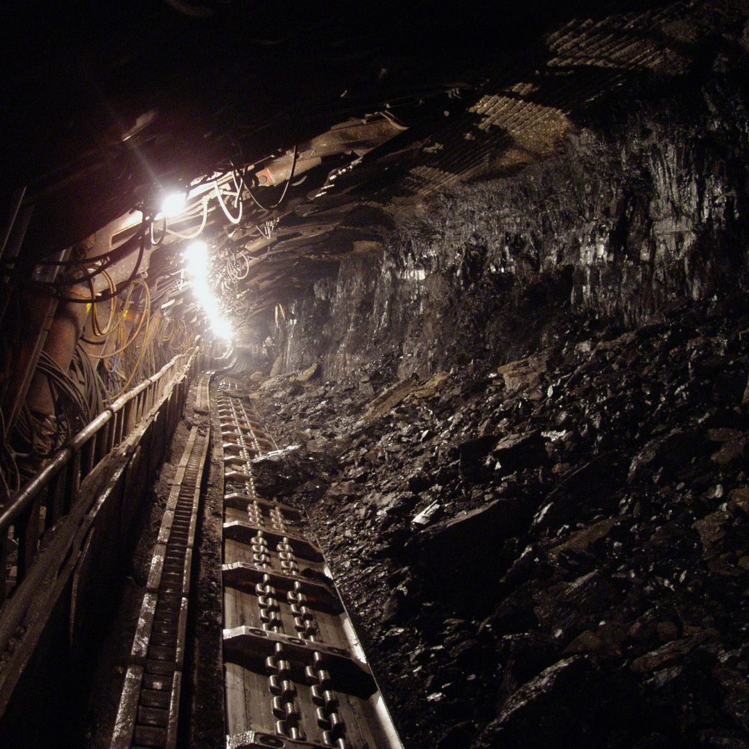 ‼️ URGENT #PressStatement ‼️ LHR strongly condemns the government’s inadequate and irresponsible response to the Stilfontein Mine tragedy.

📢 We call on government to immediately take 5 priority steps: shorturl.at/9uyHD