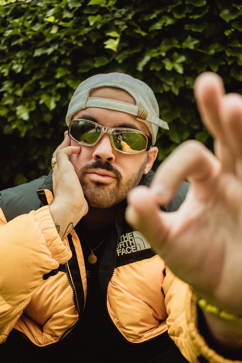 Fleek Mag tweet media