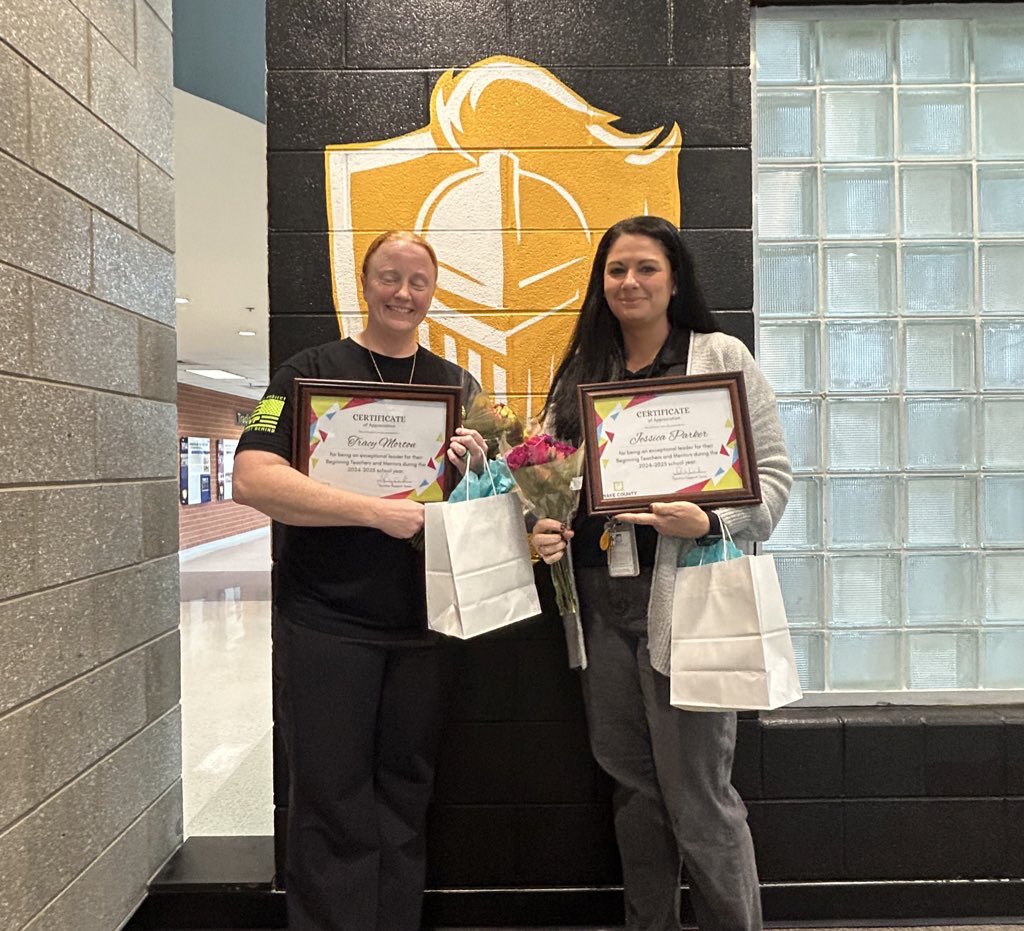 Teacher Support (@wcpsstsp) on Twitter photo Congratulations Tracy Morton <a href="/KnightdaleHS/">Knightdale High</a>! You are our October Mentor Coordinator of the month for Secondary Schools ! We appreciate all you do to support the BT and mentors! <a href="/KHSCDPrincipal/">Keith Richardson</a> Congratulations Tracy Morton <a href="/KnightdaleHS/">Knightdale High</a>! You are our October Mentor Coordinator of the month for Secondary Schools ! We appreciate all you do to support the BT and mentors! <a href="/KHSCDPrincipal/">Keith Richardson</a>