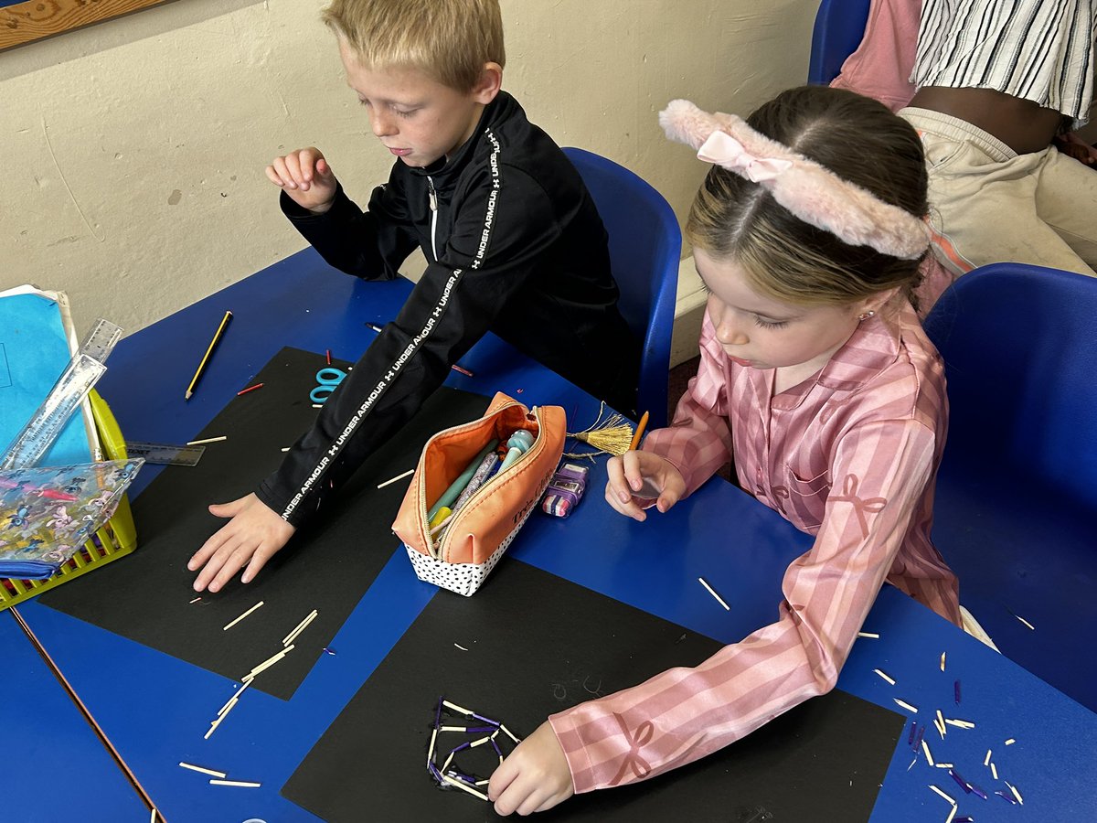 fitzwilliamY3's tweet image. ART WEEK…. 
Some of our fantastic creative art. This week we have been learning all about the work by Antony Gormley.