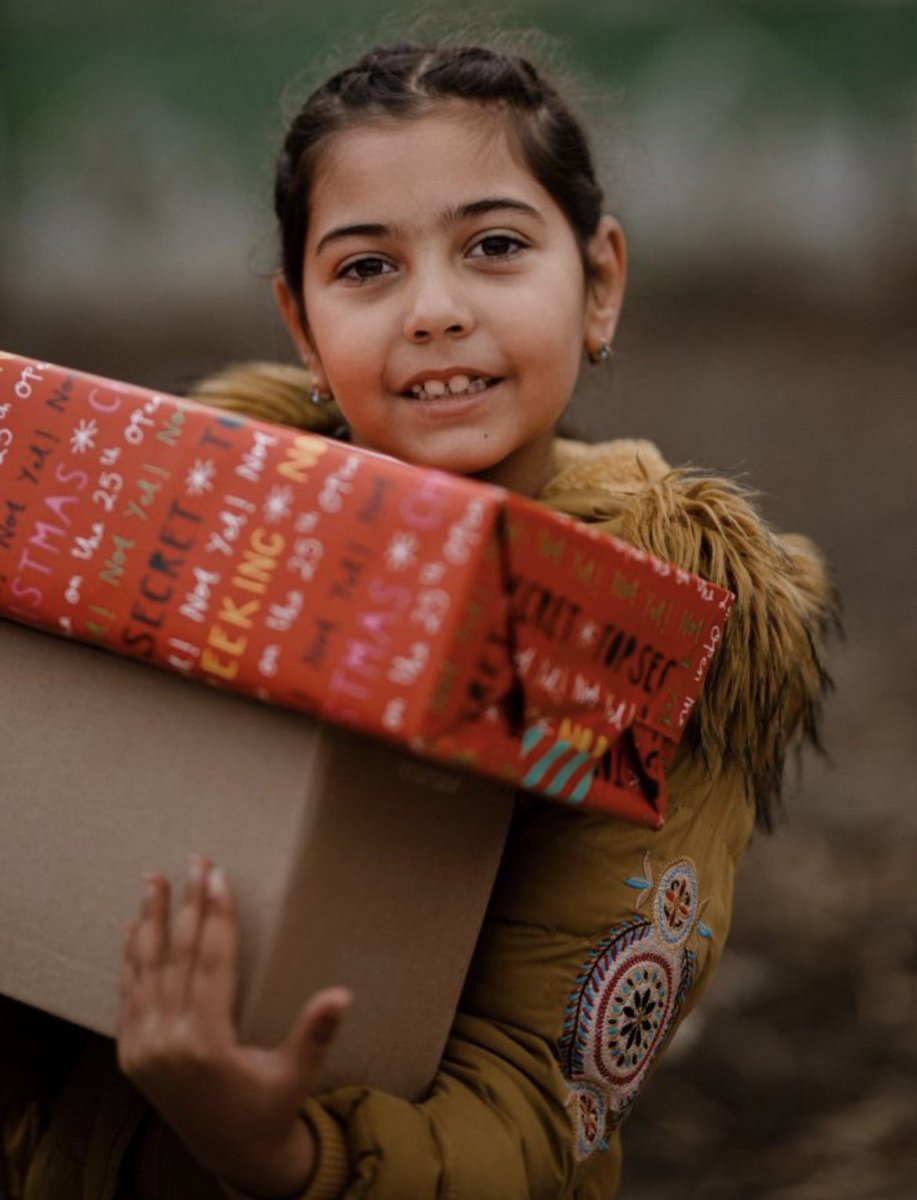 StAndrewsCESch's tweet photo. Thanks to the families who have already sent in a shoebox for the @Teams4u shoebox appeal. Final date is Monday 18th November. #loveinabox ❤️🎄 https://t.co/FGEGwPDWNz