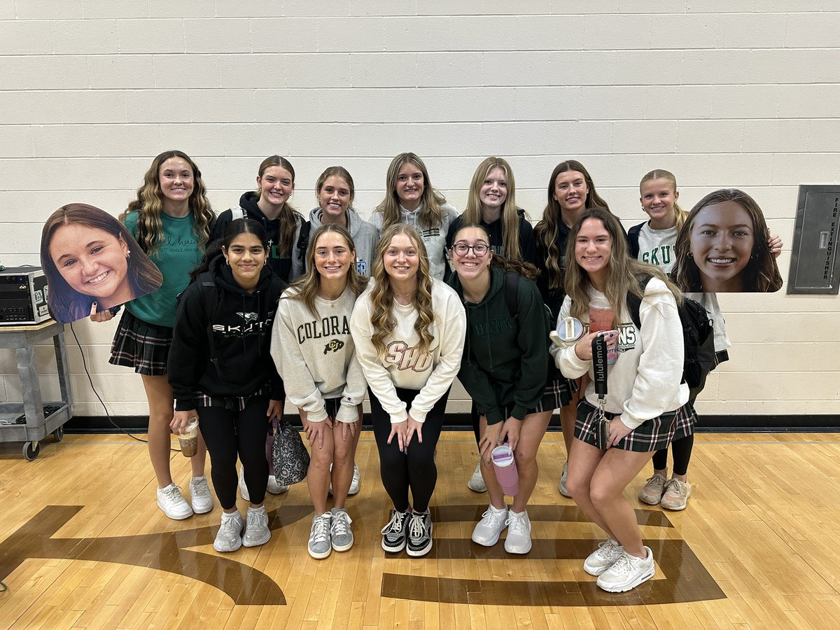 SkuttCatholicVB's tweet photo. So proud of our seniors who signed their National Letter of Intent today! #GoHawks https://t.co/bclwwa0mE8
