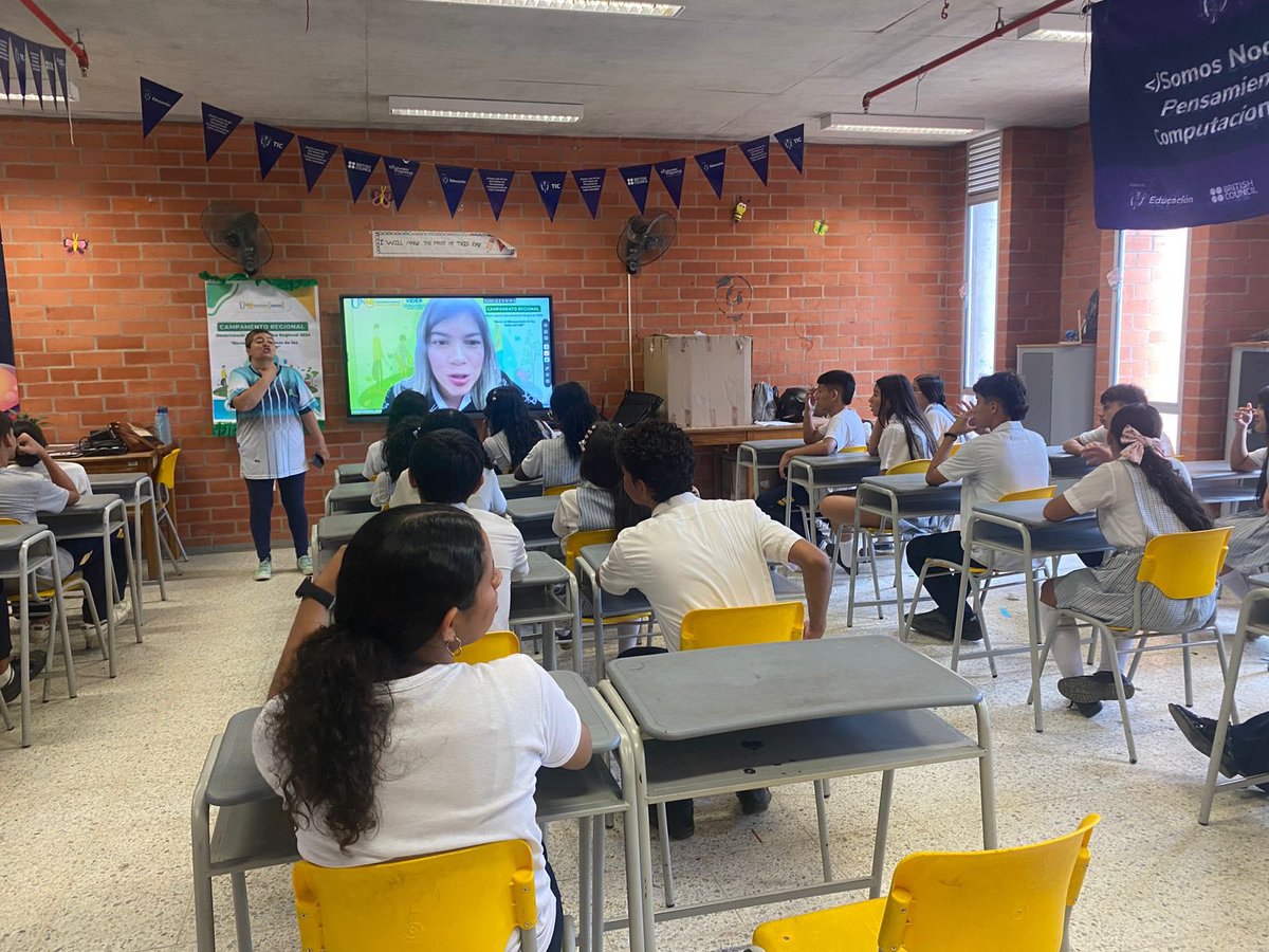 LavacudeLy39575's tweet photo. @ElOIRdelaRegion @UNAD_ZCBC #Carpa2 #REDRegio En el #CampamentoRegionalOIRZCBC2024 Damos apertura carpa 1 Robótica, desde la I. E. Departamental Antonio Ricaurte@ElOIRdelaRegion https://t.co/C560wSbYCv
