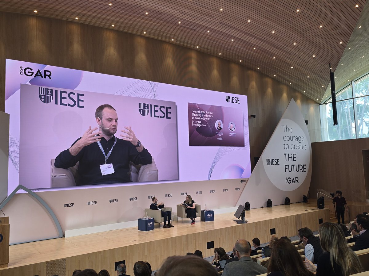 marcelrakowski's tweet photo. IESE Alumni Reunion in Madrid. 

Great lineup,  inspiring content and speakers looking from all angels on AI and quantum computing. 

@iesebschool
@EvaMaydell
@Celonis https://t.co/OOaweDExQl