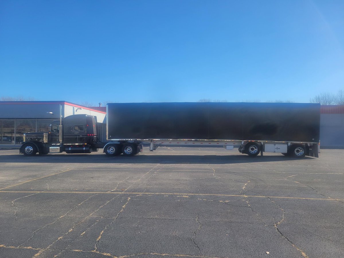 VerduynTarps's tweet image. 🦅 A new #EagleTarp sliding tarp system installed for Kevin Voigt Trucking, Inc. 👏. 

Are you the next slider to be featured for #FeatureFriday? There's only one way to find out 😉 ...

Get your #QuickQuote today 👉 bit.ly/3yMqKyb (Canada) | bit.ly/3MquyXi (US)