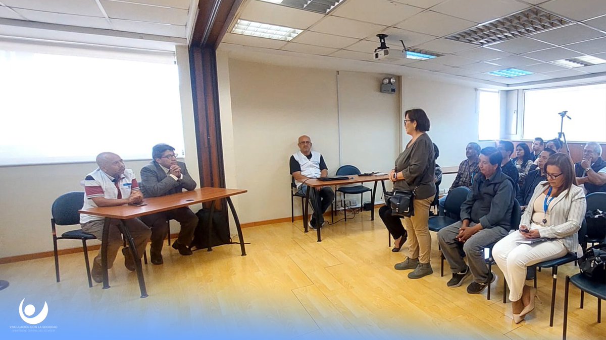 #Infórmate
𝗨𝗻𝗶𝘃𝗲𝗿𝘀𝗶𝗱𝗮𝗱 𝗖𝗲𝗻𝘁𝗿𝗮𝗹 𝗳𝗶𝗿𝗺𝗮 𝗰𝗼𝗻𝘃𝗲𝗻𝗶𝗼 𝗰𝗼𝗻 𝗹𝗮 𝗔𝗴𝗲𝗻𝗰𝗶𝗮 𝗠𝗲𝘁𝗿𝗼𝗽𝗼𝗹𝗶𝘁𝗮𝗻𝗮 𝗱𝗲 𝗰𝗼𝗼𝗿𝗱𝗶𝗻𝗮𝗰𝗶𝗼́𝗻 𝗱𝗲 𝗖𝗼𝗺𝗲𝗿𝗰𝗶𝗼
Al evento asistieron presidentes y representantes de mercados de la ciudad, 
#SoyVinculación