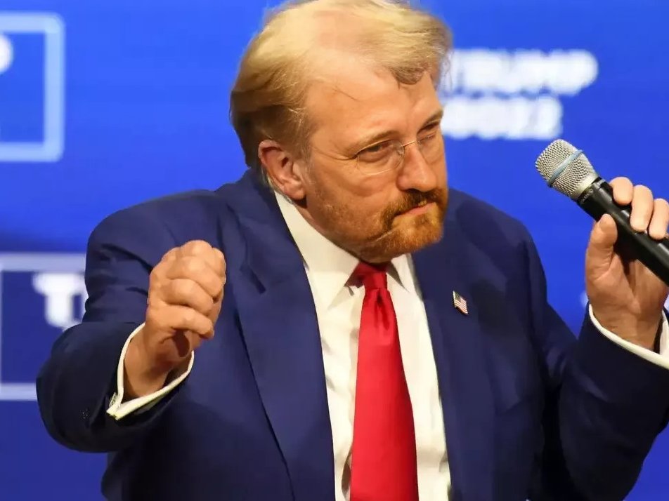 Folks, we’ve done it 200k in volume and 150 holders! 🔥 Tremendous numbers, believe me. And let me tell you, this is just the beginning. BIG things are coming. The best is yet to come! $TRK