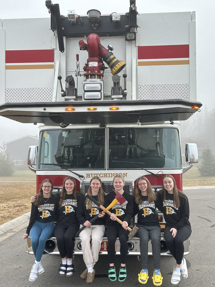 State Swim! 
Good luck girls! Swim fast! 

Prelims start at noon!