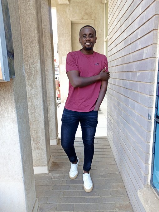 Movie imeanzaaa.Tuko ndani ya #254Top30 kuanzia 10.00am mpaka saa saba mchana. Unasikiliza ukiwa wapi?
<a href="/ankali_ray/">Ankali_ray</a>