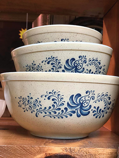 Collect time-honored treasures at this Thorntown roadside stop.
ow.ly/bR5450U7Q4l