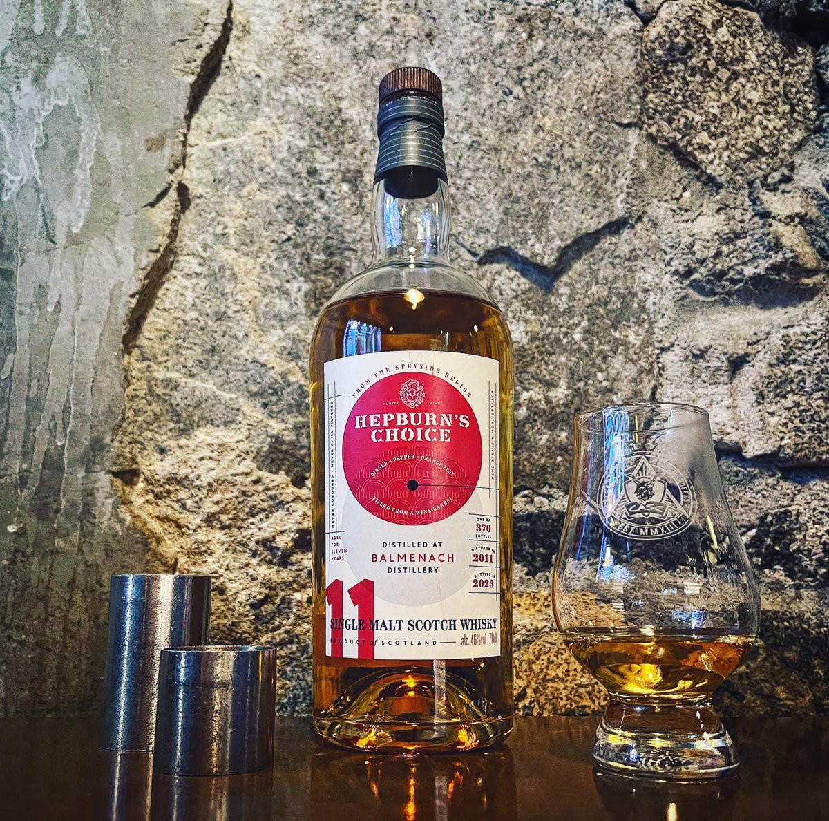 CASC (@cascbar) on Twitter photo This tremendously rich and nuanced 11 YEAR OLD (46%ABV) Balmenach from <a href="/hlaingwhisky/">Hunter Laing</a>ās Hepburn's Choice range has been matured in an ex-Wine cask, imbuing it with sensational sweet and fruity notes! š
#hed #barevolution #cascnation This tremendously rich and nuanced 11 YEAR OLD (46%ABV) Balmenach from <a href="/hlaingwhisky/">Hunter Laing</a>ās Hepburn's Choice range has been matured in an ex-Wine cask, imbuing it with sensational sweet and fruity notes! š
#hed #barevolution #cascnation
