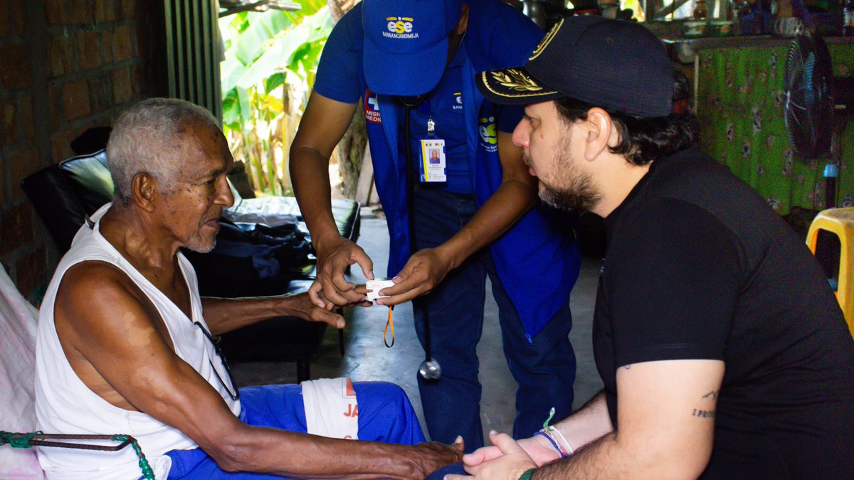 alcaldiabarranc's tweet photo. 🏡💉¡El Equipo de Atención Básica en Salud está aquí para ti!

Nuestros profesionales de la salud están recorriendo los barrios puerta a puerta para brindarte atención directa y personalizada. Esto es posible gracias al compromiso del gobierno del alcalde Jonathan Vásquez, https://t.co/XjOsXh77SG