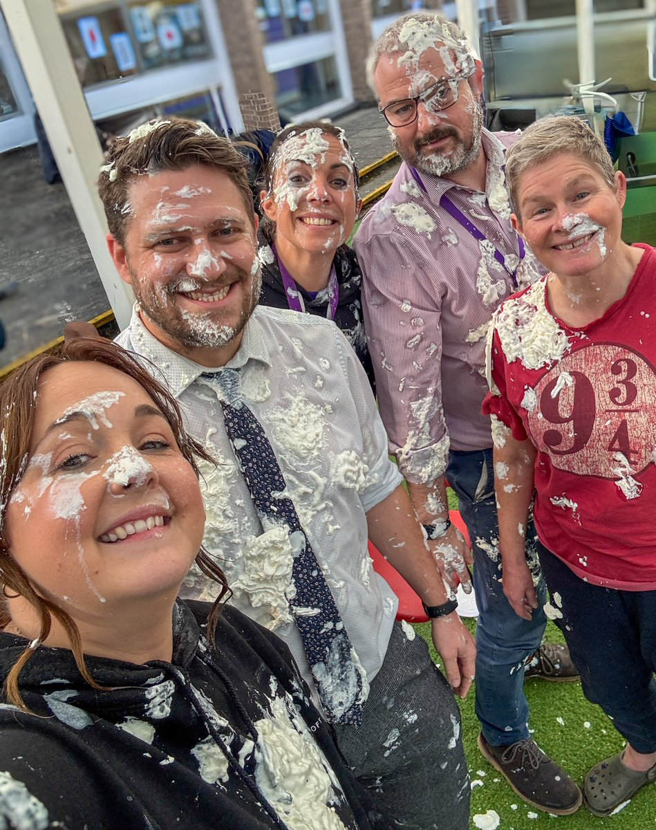 What a great bunch! Lots of fun had this lunchtime raising money for #BBCCiN