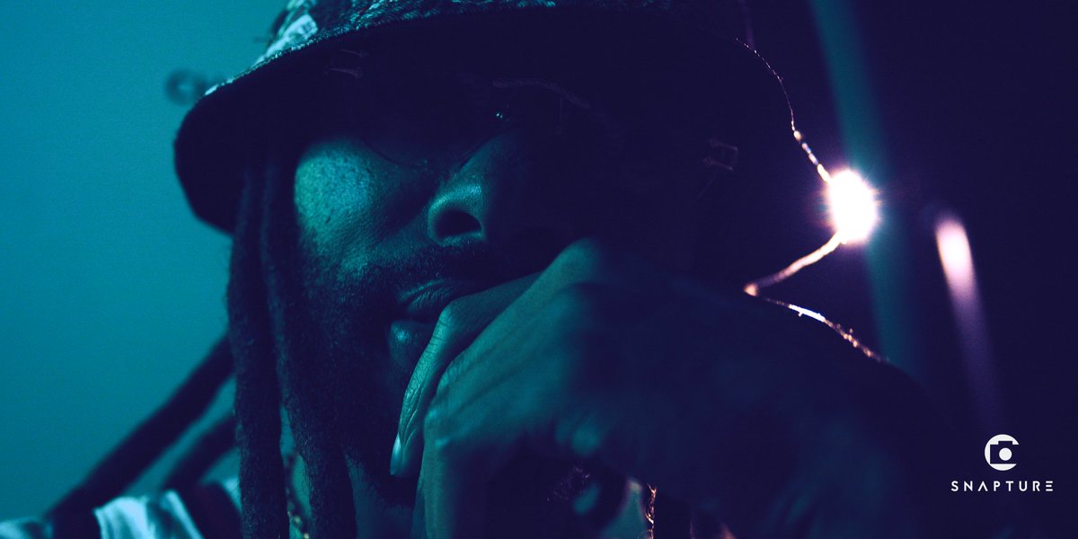 Its_DatBoySam's tweet image. My Recent Videoshoot 
"Look Like (like that) FreeStyle"
Artist : ChuckWavy
Link to Full MUSIC VIDEO : youtu.be/UzXYPa4HHoY?si…