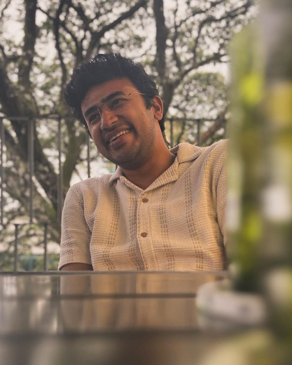 ruchitha1003's tweet photo. Happy Birthday @Tejasvi_Surya sir! 
Thank you for always being there.

#tejasvisurya #birthday #happybirthday #youthcanlead https://t.co/qLLk2EJ2kf