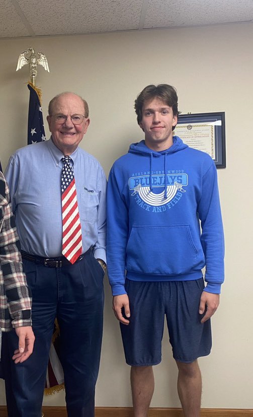 AGStuCo's tweet photo. My name is Tony Bowdino, I am a senior at AGPS. Here is my summery of the Ashland City Council meeting on 11/7/2024

https://t.co/ZCxPc5brG4

I am standing next to Ashland’s mayor Jim Anderson. https://t.co/oSMLYG3scq