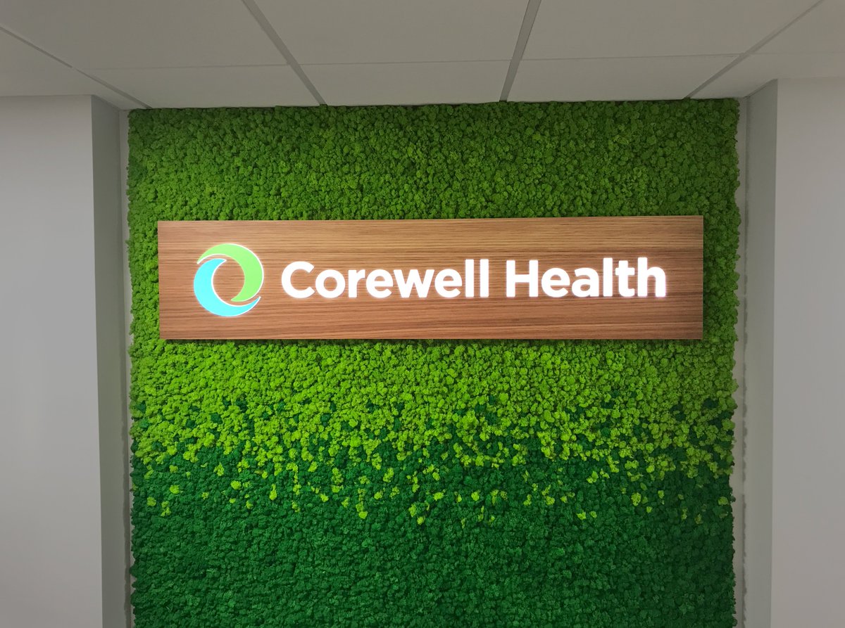 ValleyCitySign's tweet image. Who says admin offices can't be fun?
We recently installed this illuminated wall sign for Corewell Health. This sign features a custom digitally printed face to mimic the look of wood. The moss wall by the customer completes the overall look. 
#wallsigns #healthcare #adminoffice