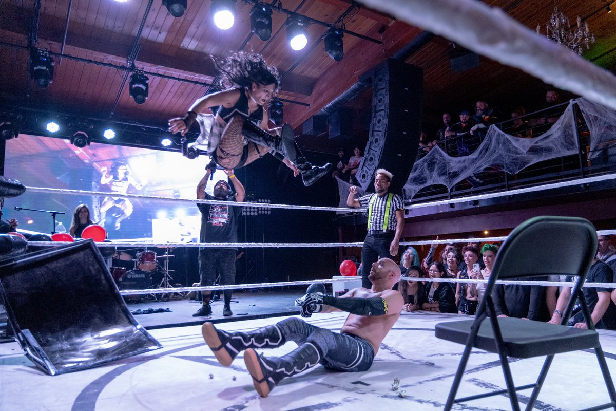 darksheikftf's tweet photo. Im not 100 on who took this photo but u killed it

@HOODSLAM #EMOProm is on @FiteTV ,
 if you haven't, do https://t.co/WqViDppjQV