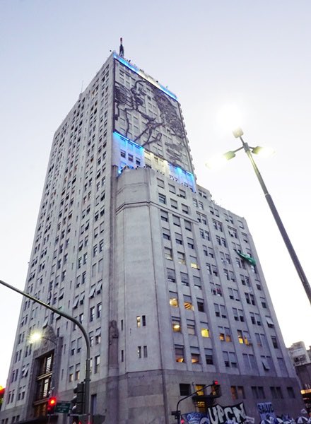 Lady Market tweet media