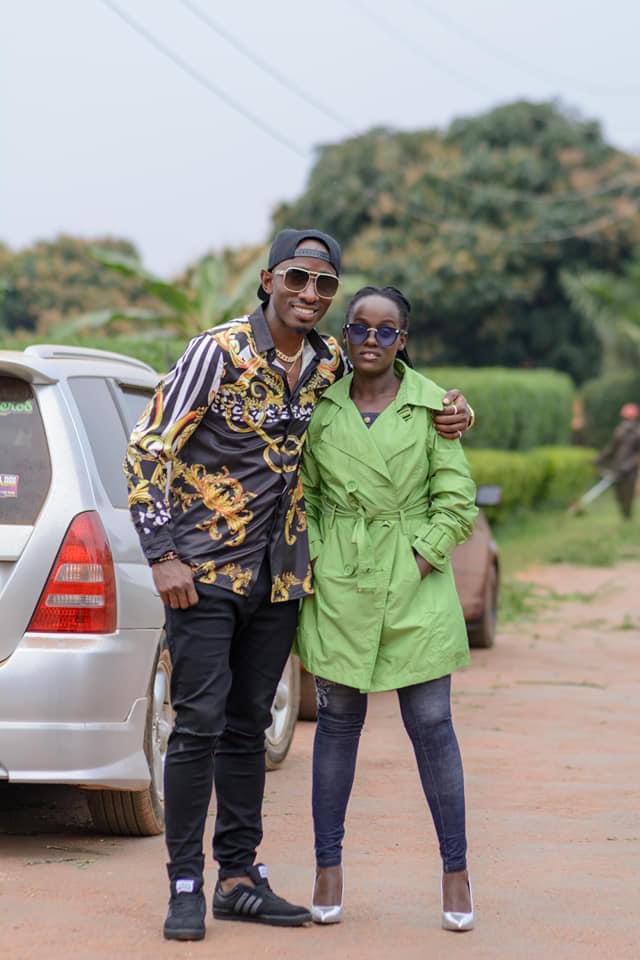 BarasaSamuel001's tweet photo. Who is thinking like me, that this Duo should be joining the #PhanerooChoir at the #WorshipEvening at Grace Christian School at @GuluManifest to give us the Acholi Version of #Tetubatya π€¦π€¦π€¦
#DevineOrder https://t.co/Cl3zhkrb72