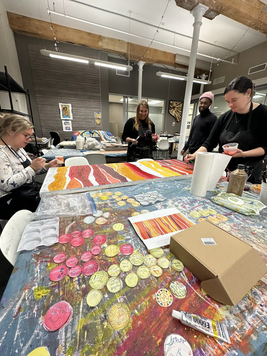Luis Felipe Falla (@lfallazuniga) on Twitter photo 🎨Feeling inspired after reading the encouraging messages from our patients and their families.
Thank you, <a href="/artwithaheart_/">Art with a Heart</a> Baltimore, for helping us transform them into a beautiful art piece! 🖼️
More to come 🖌️ …
#ArtInTheMaking
#HITBI #HIPEC #CancerAwareness 🎨Feeling inspired after reading the encouraging messages from our patients and their families.
Thank you, <a href="/artwithaheart_/">Art with a Heart</a> Baltimore, for helping us transform them into a beautiful art piece! 🖼️
More to come 🖌️ …
#ArtInTheMaking
#HITBI #HIPEC #CancerAwareness