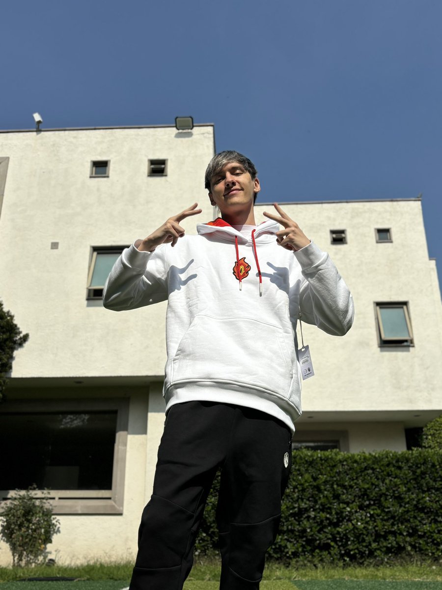 NIP Kurev tweet media