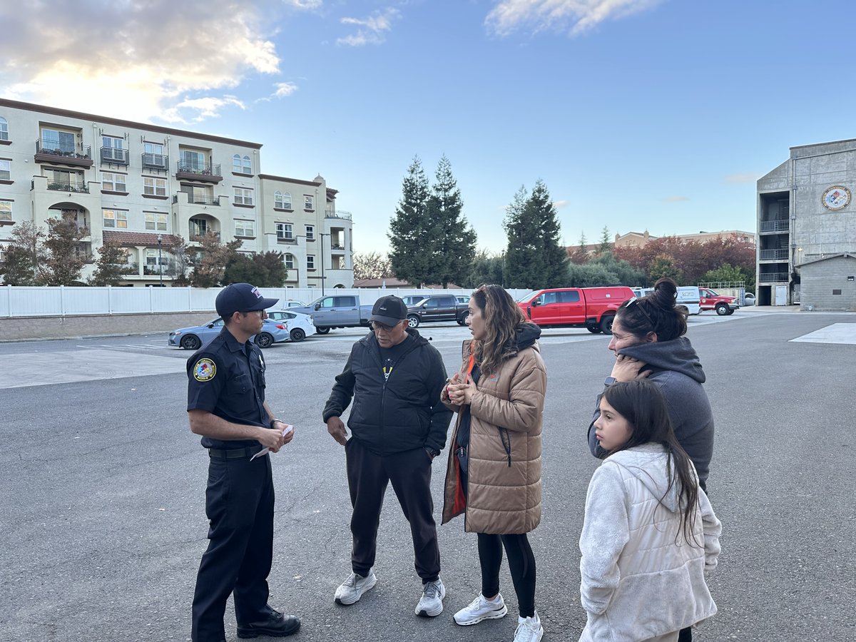 Yesterday we were honored to have Coach Primo stop by to meet our very own Probationary Firefighter Paramedic Brendan Hare.  FFPM Hare was the primary treating paramedic during a critical medical event last week while Coach was out on a jog.