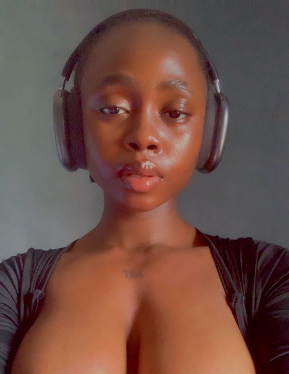 DAMI FOREIGN🥶 tweet media