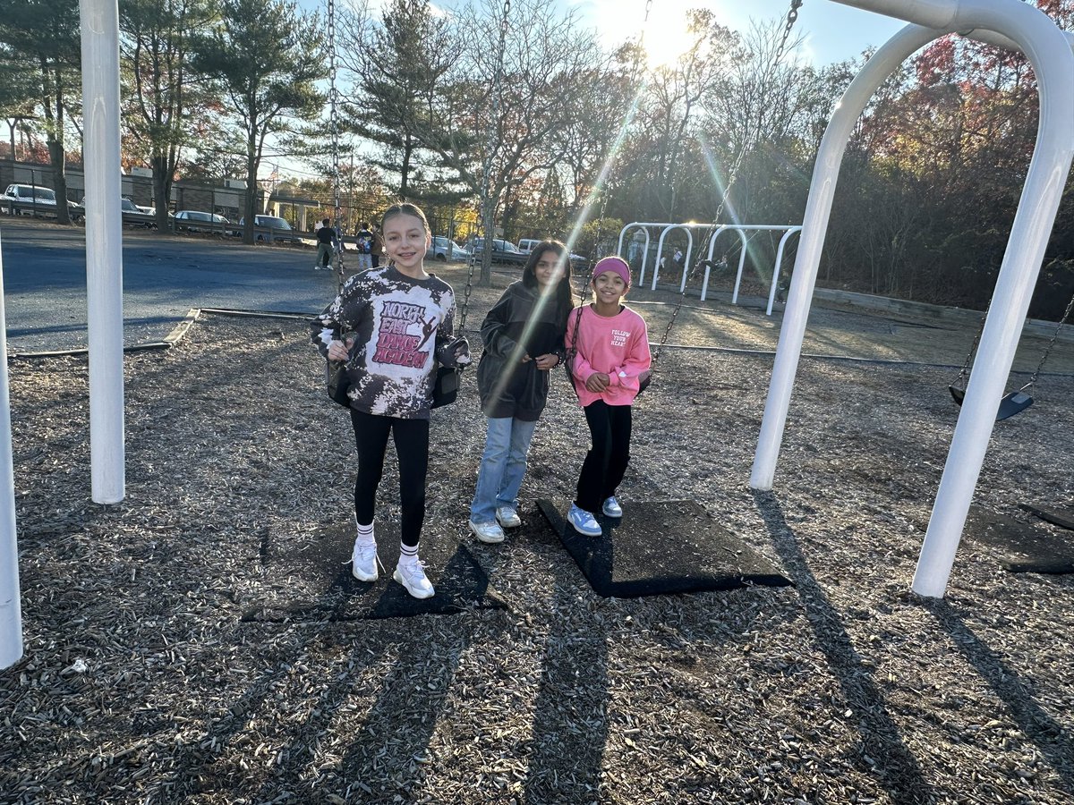 Alexa Mann tweet media