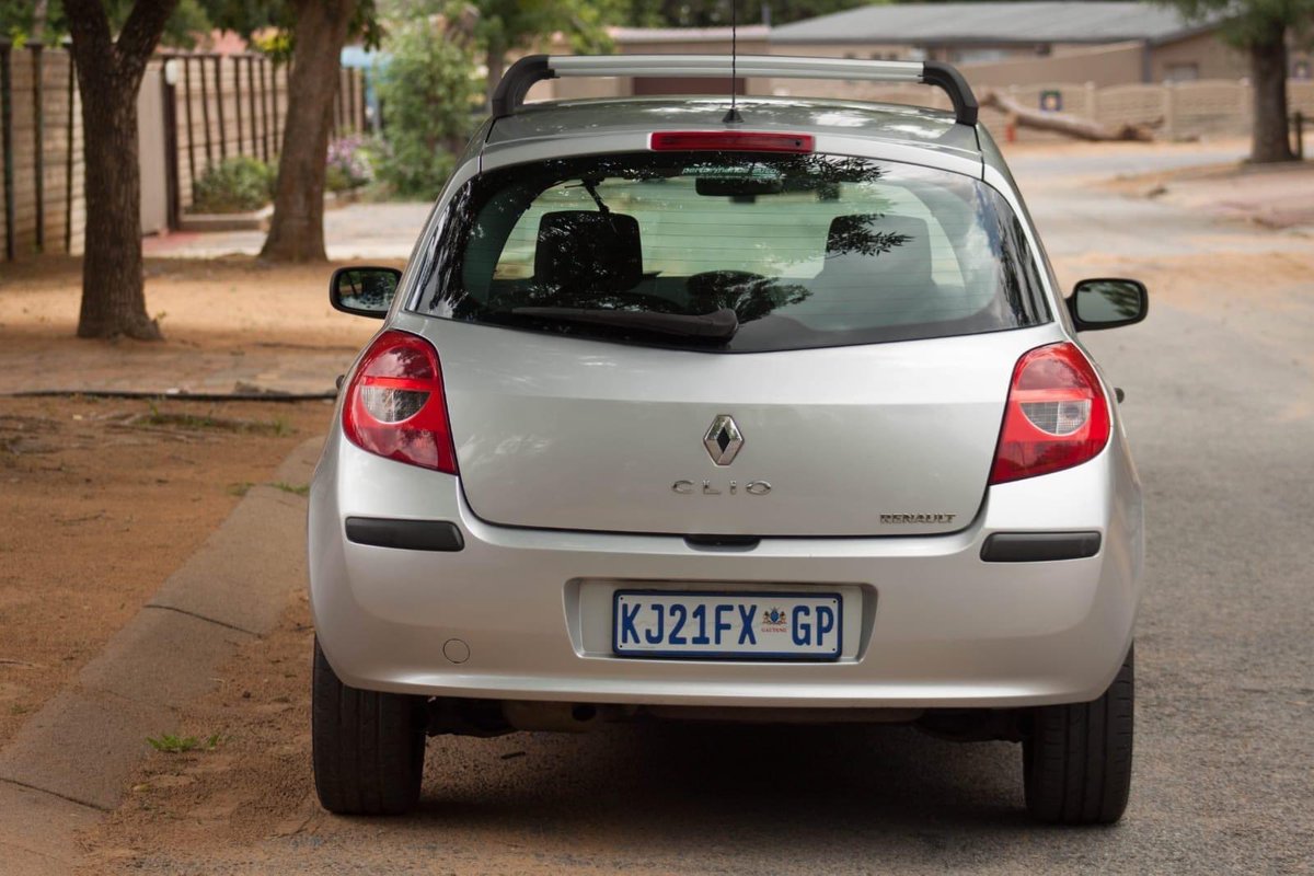 MbazimaThomason's tweet photo. Please help me locate this car, 
My nephew's car was taken at the Tuck shop in Zone 14 at Gunpoint
Your help will be greatly appreciated 
Hes fine they didn't hurt him but they took the car
Please call me on
0810146774 https://t.co/KF0DjMgmv7