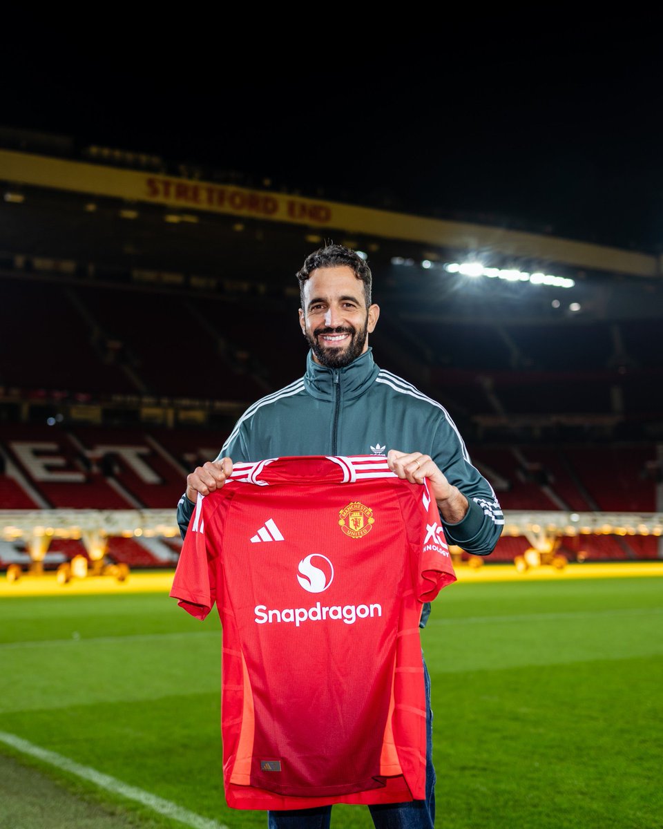 Balanced_View_'s tweet image. 13- Man United - N/A

Toss of a coin between Bruno F, Mainoo and Ugarte. New system hard to know who most important player will be. Mainoo under ETH, one of the former sporting players more than likely under Amorim. Time will tell on this one for #mufc 🔴⚫️