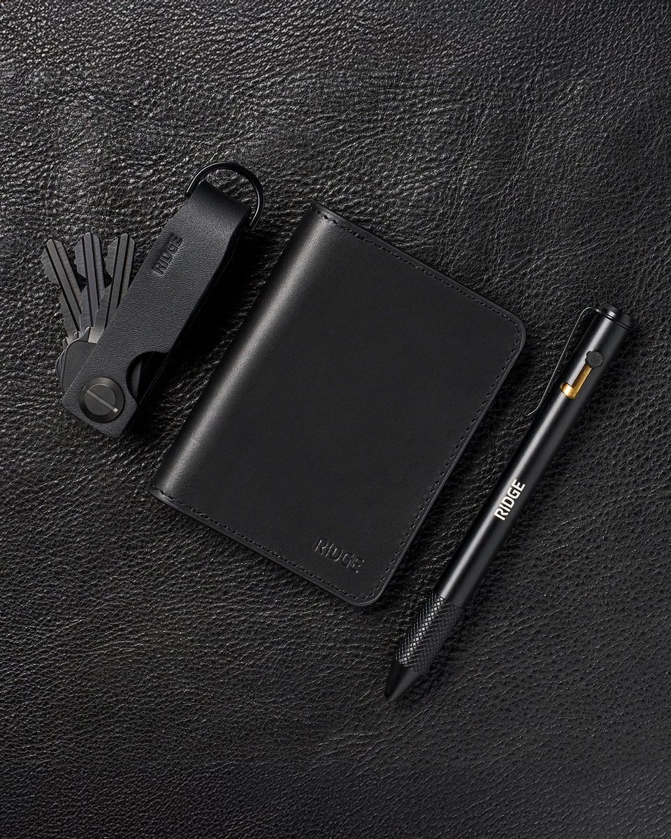 ridgewallet's tweet photo. Ridge Leather Collection. Wallets, Belts, and KeyCases made from full-grain leather that uniquely ages with every day. 

Effortless organization for all your cards and cash—no fuss, no bulk. Crafted from artisan-grade leather with a sleek, modern profile. Leather but better. https://t.co/r7wL1GQQIA
