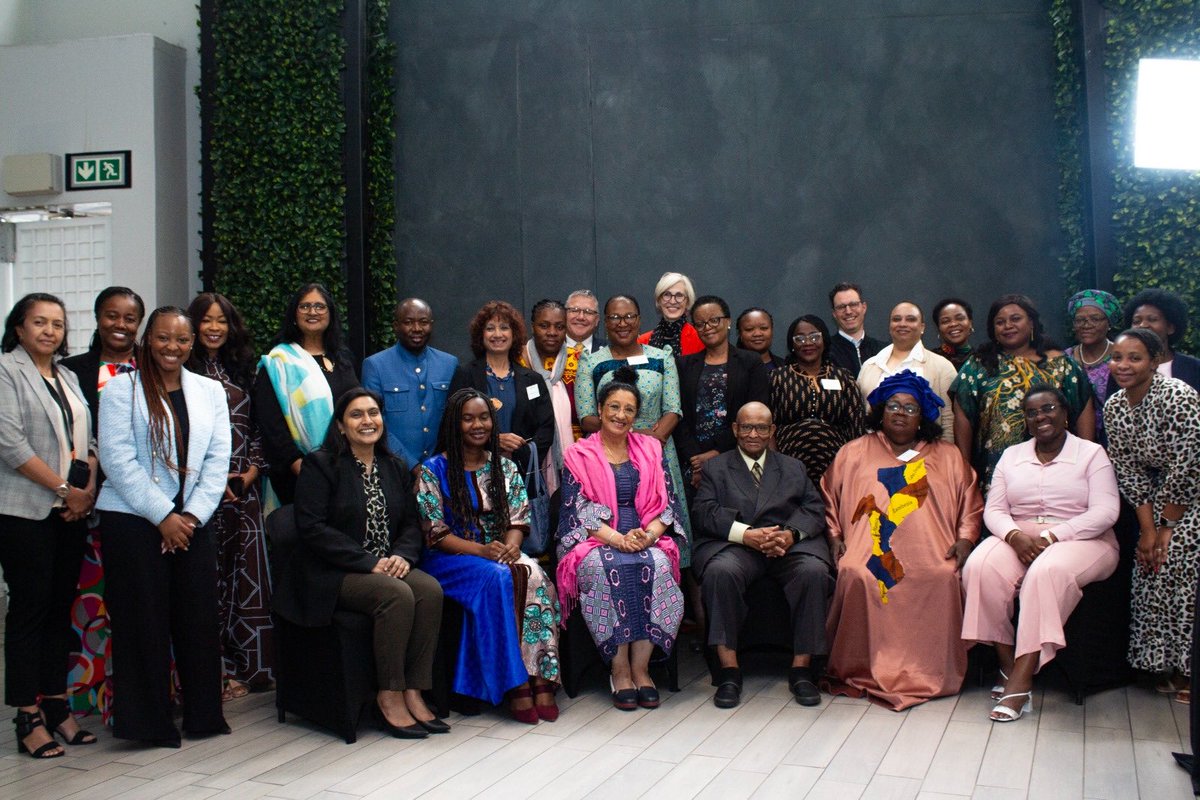 NorAmbSA's tweet photo. The Embassy was pleased to join African women mediators and peacebuilders at @ACCORD_online workshop. Impressive stories of women’s involvement to curb conflict and enhance women’s participation in political processes. Women lead the way!
#AU #ECCAS #ICGLR #FemWise
📸: ACCORD https://t.co/wjy212nsZh