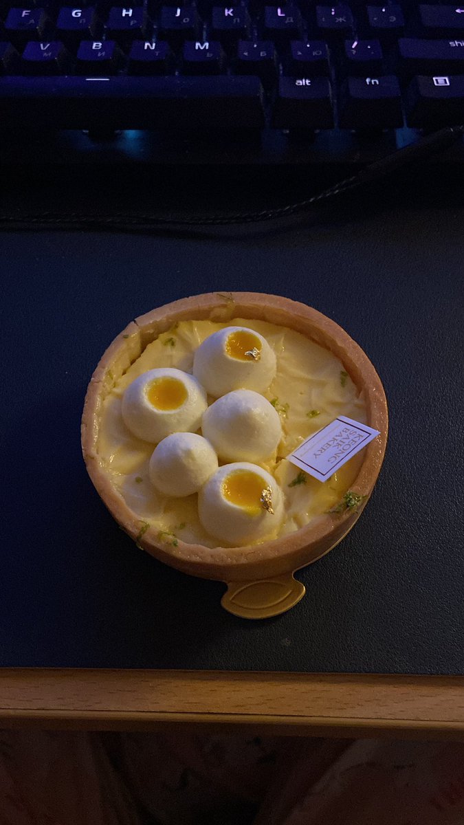 miri_zip's tweet photo. birth 🍰 https://t.co/DL3BNDcHzi