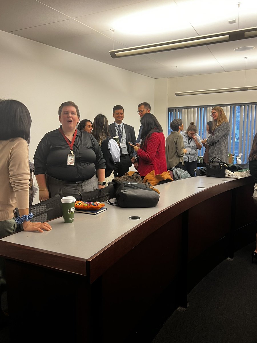 christy_sagay's tweet image. In @UChicagoLaw, @asilorg #ASILMYM is on the way!

In photos, snippet of the #WILIG coffee chat this morning. It was such great time reconnecting with old friends and meeting new ones - women doing exciting work in International Law.
