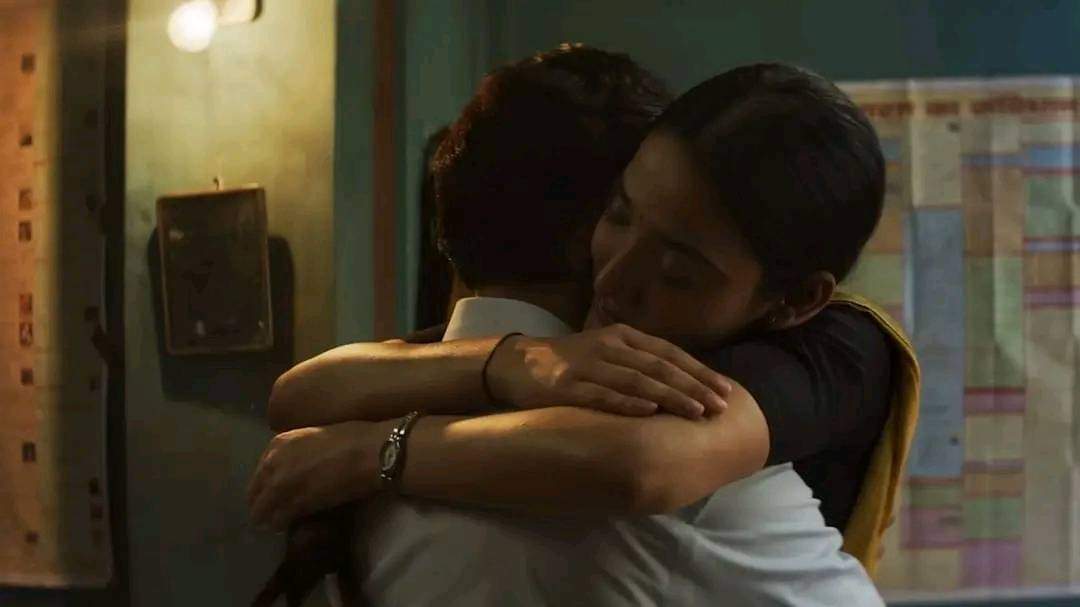 VCUKofficial's tweet image. पुरषों के जीवन की सारी परेशानियां,
पसंदीदा स्त्रियों के गले मे दम तोड़ देती है..❤️🌻
 #radheyradhey #viswas #strongthoughts #VimalSingh