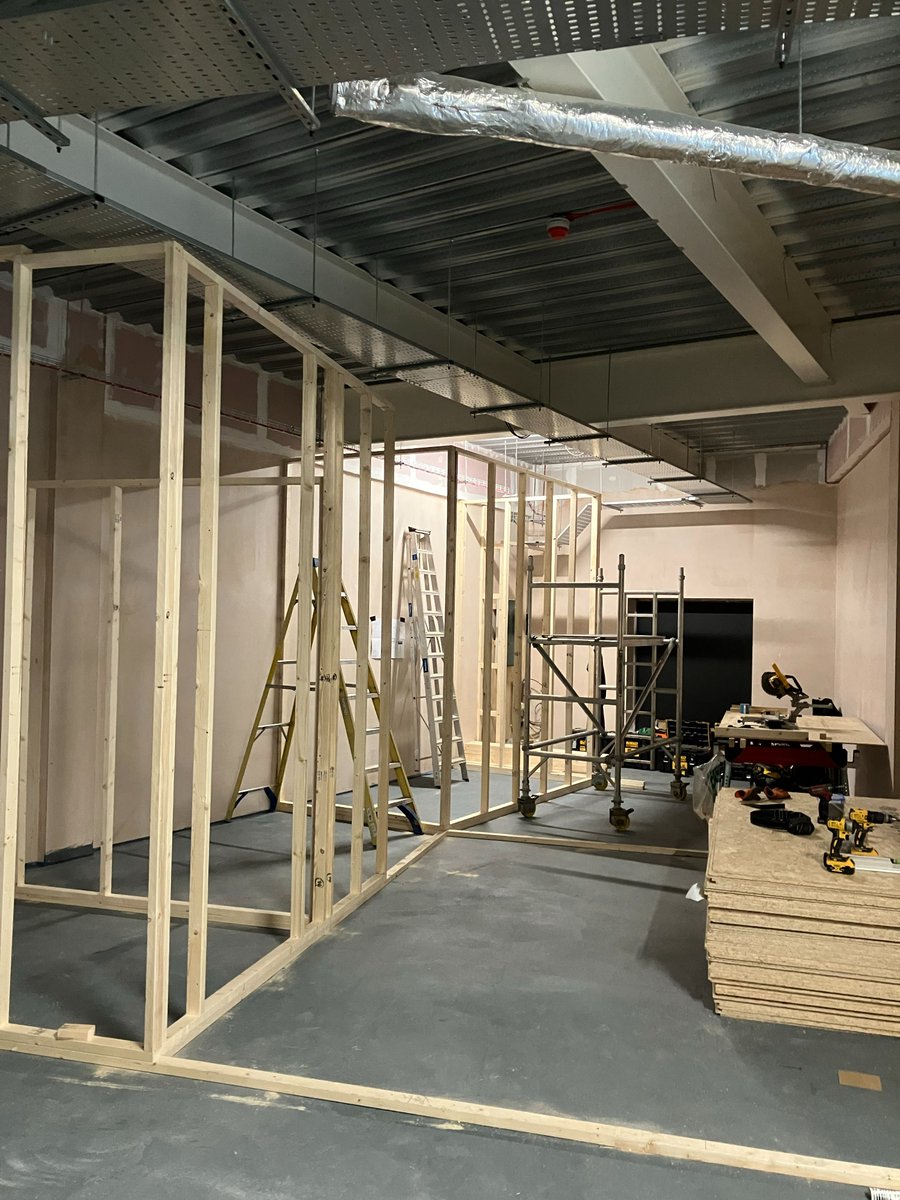 ProjectIconic's tweet image. From concept to reality! 🔨✨ 

Check out this amazing transformation we completed last year in Wokingham. Swipe to see the before &amp;amp; after!

#Transformation #ConstructionSuccess #BeforeAndAfter #Wokingham