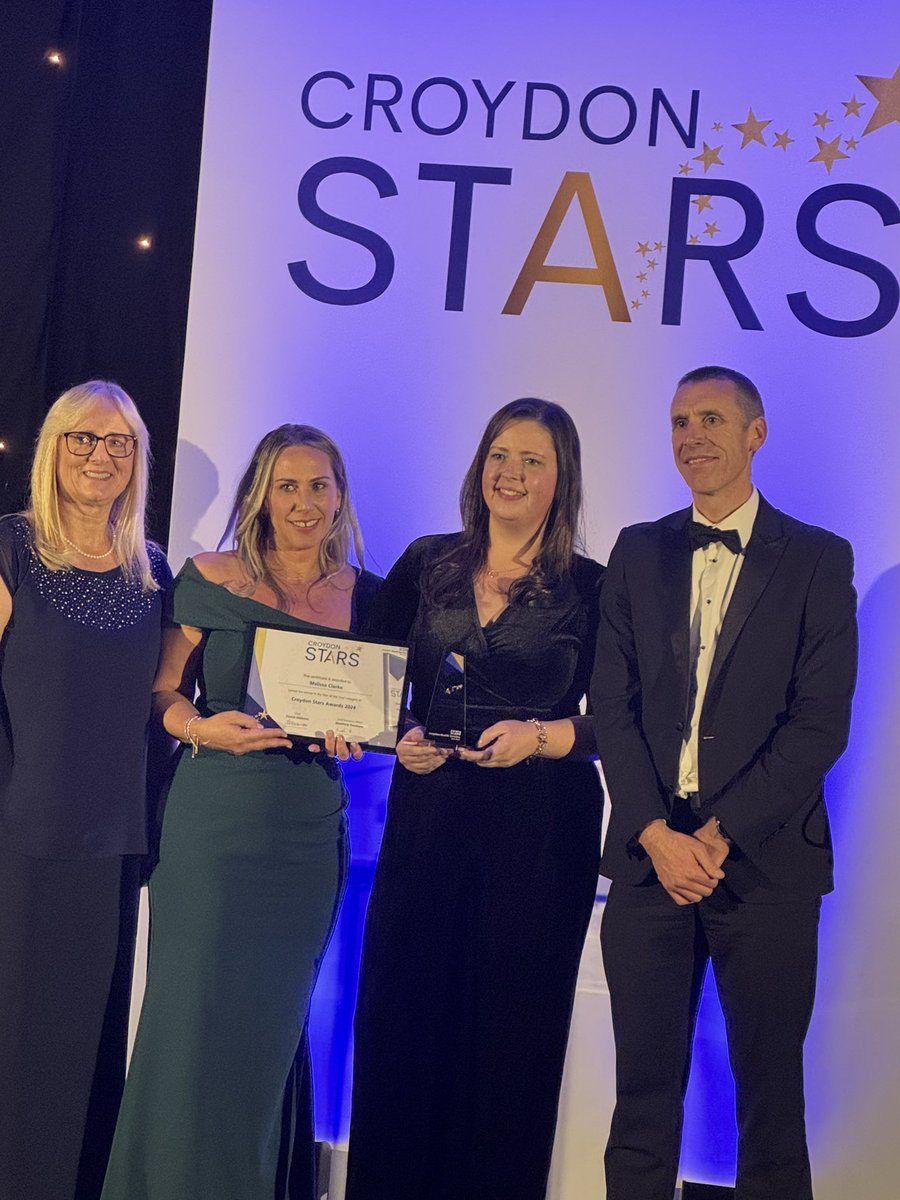 TulipPaediatric's tweet photo. @tulipneurodisabilityteam received recognition at the annual @croydonhealthservices staff awards and were awarded Croydon Stars last tonight for their 
‘exceptional care and daily commitment to our Trust values,  for being truly inspiring and for making a difference! 🌟🌟👏🏻👏🏻 https://t.co/rJQxFOUs9X