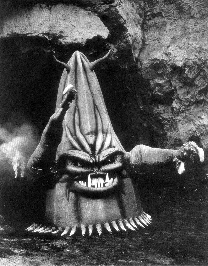 leppeppel's tweet photo. I have to pitch a fifties-style domestic sitcom to Netflix about these four sharing a living space with humorous results.

(All four films used Bronson Canyon and Caves as the shooting location for the monster's lair.) https://t.co/SWH1swgEyv