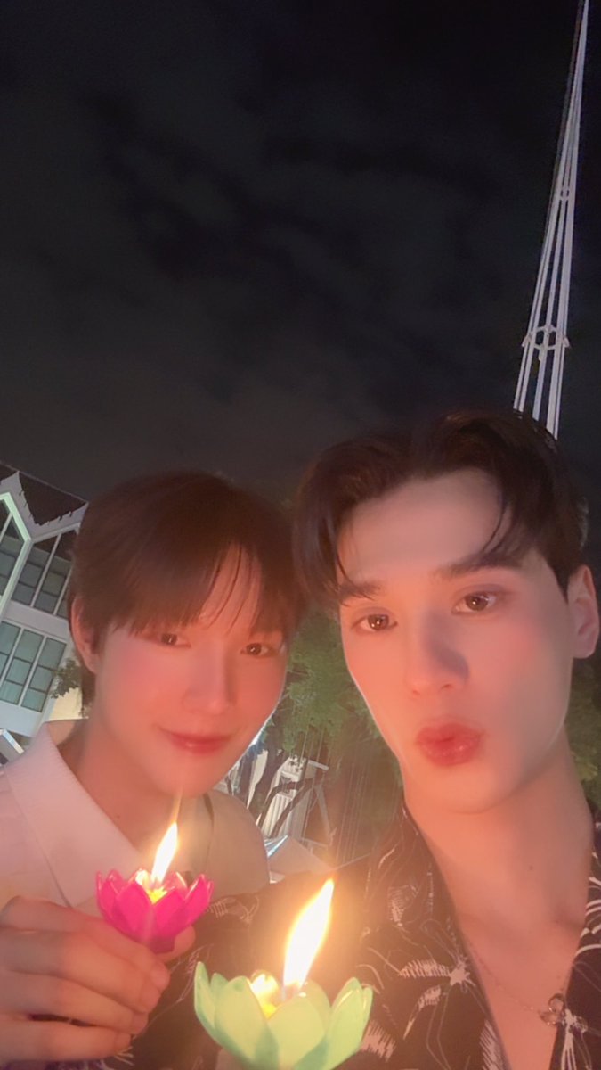 harit_keng's tweet photo. กระทงกะน้ำปิง 
#เก่งน้ำปิง https://t.co/NCjxy2m093