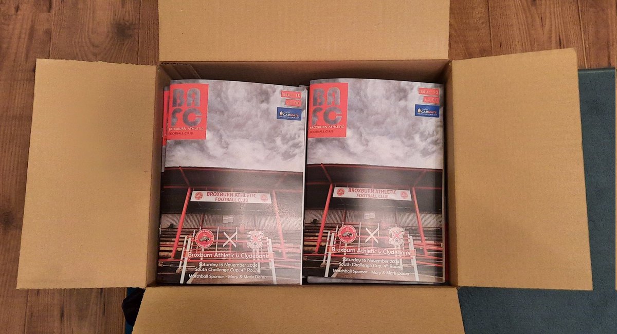 Stuarty1874's tweet photo. When you get back from the printer... and relax. 🤓 https://t.co/30RzU5URgH