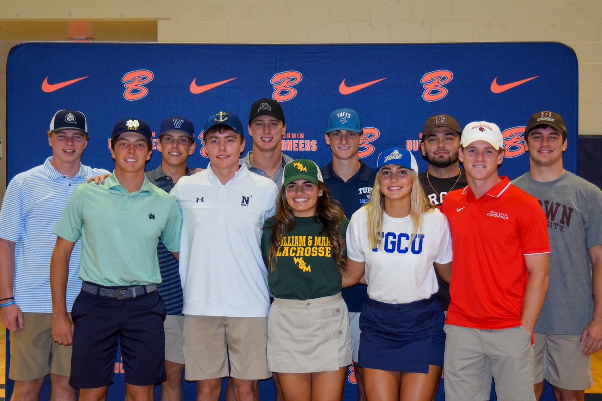 A big congratulations to our 11 Signees!  We had a great morning celebrating their accomplishments, and we know they will do great things in their futures!